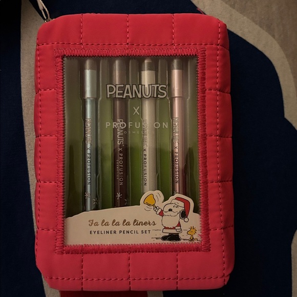 Profusion x Peanuts eyeliner set of 4 limited edition - Picture 1 of 5